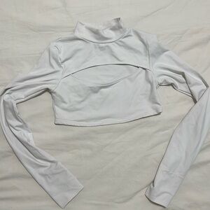 Saski white top
